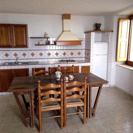 Sea-View Villa W Garden & Beach 빌라